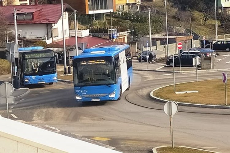 Izmještanje stajališta „Gračansko dolje sjever“